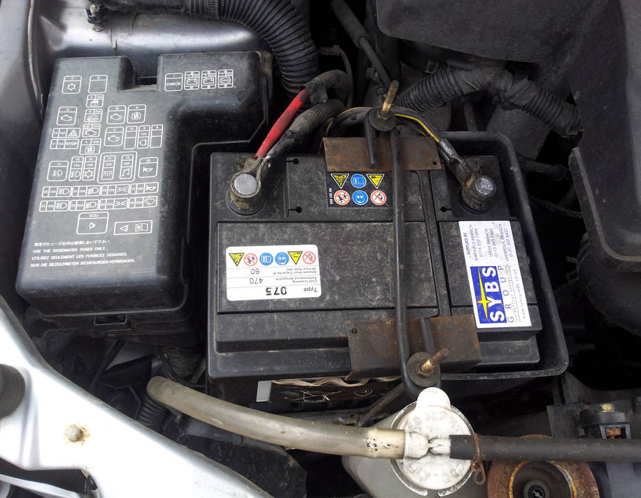 Mitsubishi Shogun Pinin battery-tray